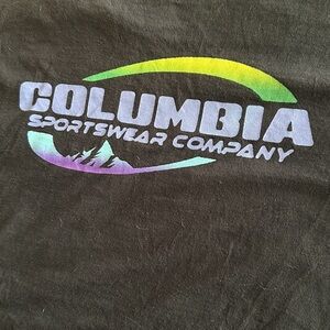 Columbia vintage style t shirt